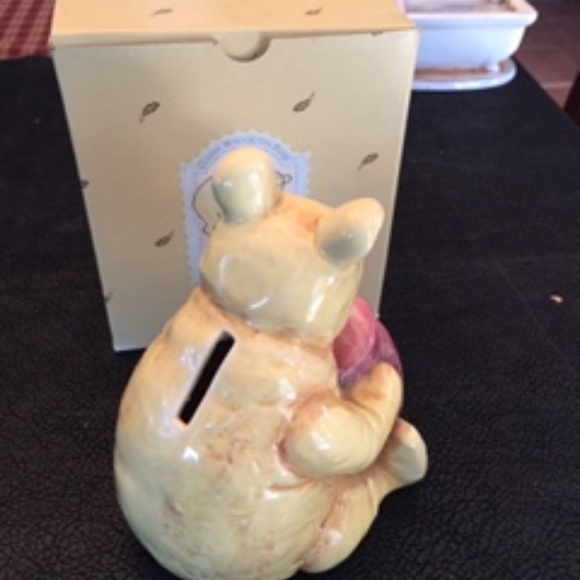 Disney-Charpente Classic Pooh & Honey pot coin bank - Picture 2 of 4